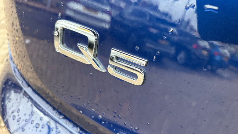 Audi Q5 40 TDI Quattro Edition 1 5dr S Tronic Diesel Estate